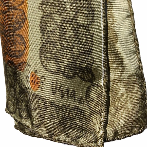 SOLD- Vera Neumann | 60s Autumn Leaves Silk Scarf - Picture 11 of 11